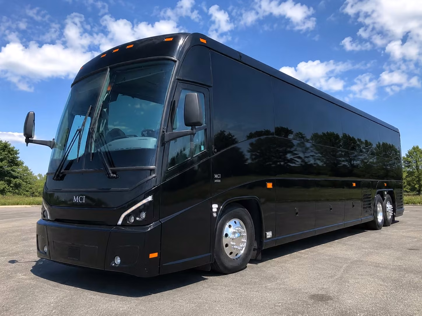 charter bus rentals for university of oklahoma game days and campus events